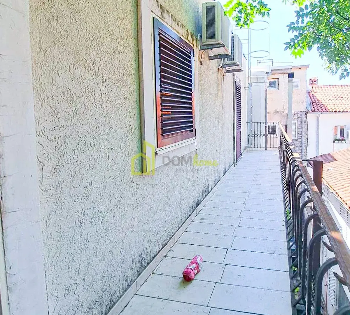 Prodaja, trosoban stan, 176m², Petrovac, Budva