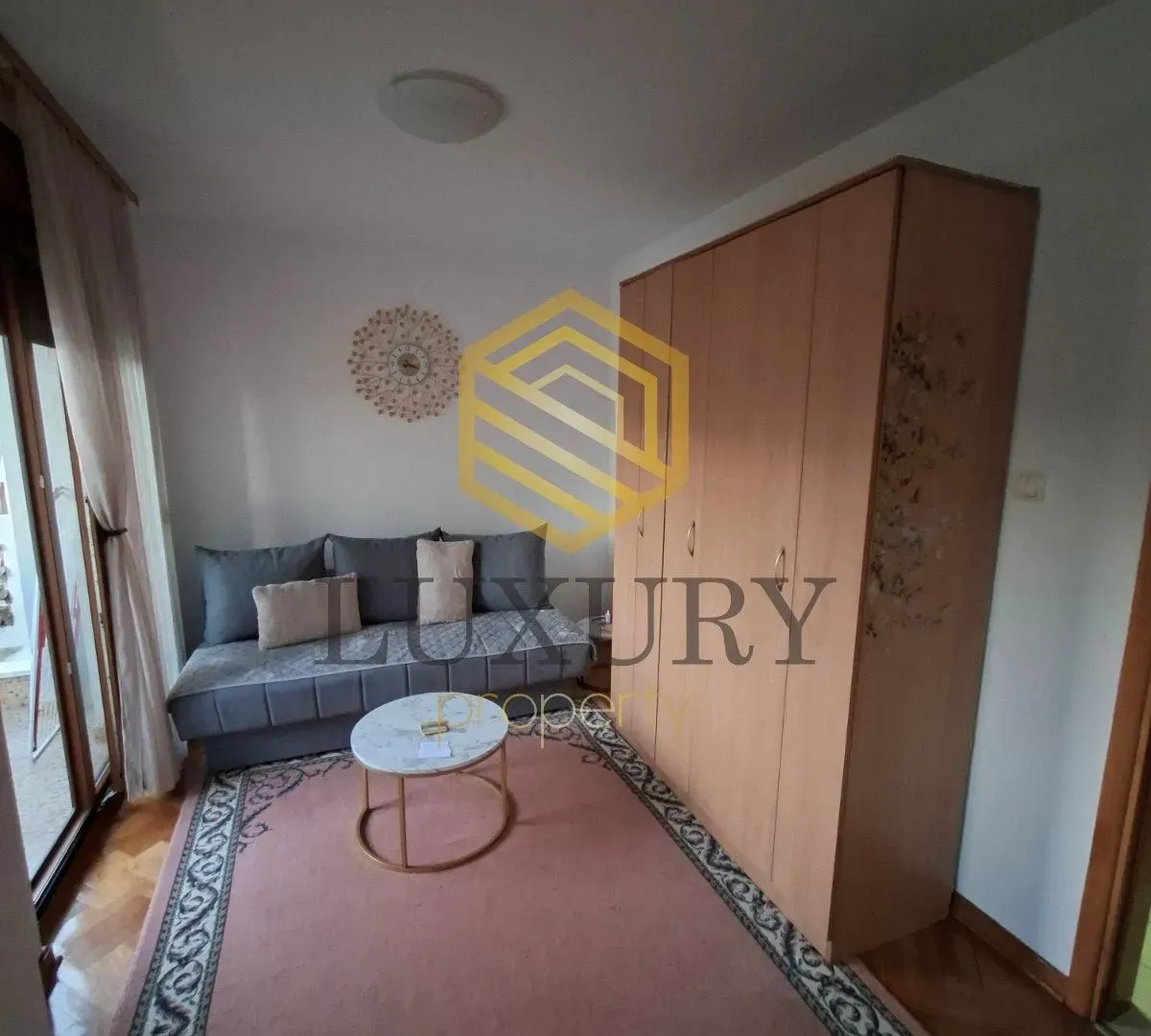Rent, studio apartment, 28m², Dalmatinska ulica, Podgorica