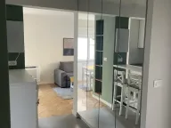 Izdavanje, dvosoban stan, 80m², Centar, Tivat - image 7