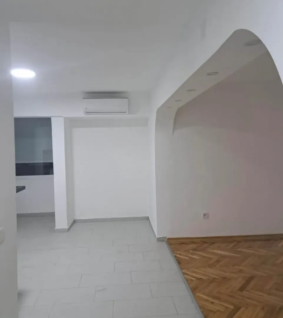 Prodaja, dvosoban stan, 60m², Bar, Crna Gora