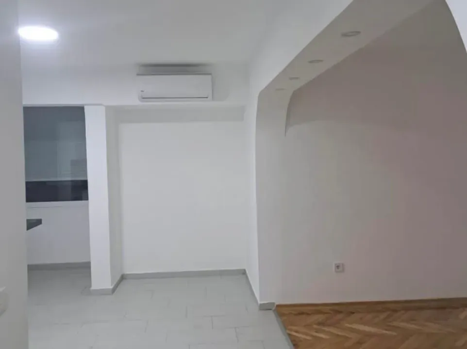 Prodaja, dvosoban stan, 60m², Bar, Crna Gora