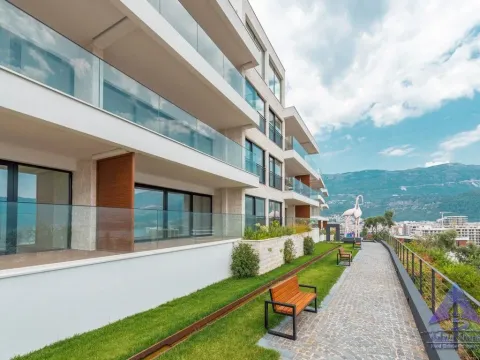 Sale, three bedroom apartment, 124m², Komoševina, Budva - image 18