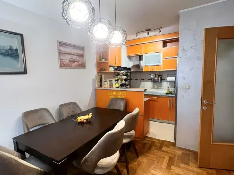 Prodaja, dvosoban stan, 70m², Stari Aerodrom, Podgorica - image 8