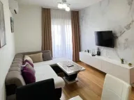 Izdavanje, jednosoban stan, 52m², City Kvart, Podgorica - image 1