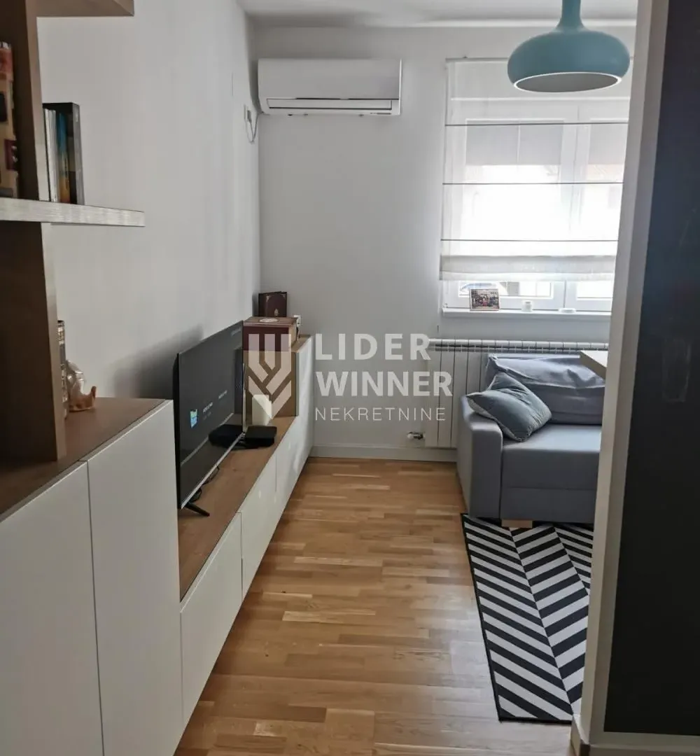 Rent, one bedroom apartment, 41m², Zemun Gornji Grad, Zemun Sve Podlokacije