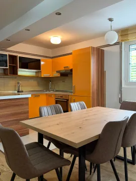 Izdavanje, dvosoban stan, 90m², Buljarica, Budva - image 17