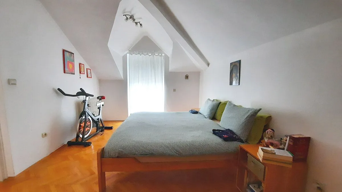 Prodaja, kuća, 363m², Zvezdara Sve Podlokacije, Beograd