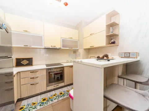 Izdavanje, jednosoban stan, 51m², City Kvart, Podgorica - image 5