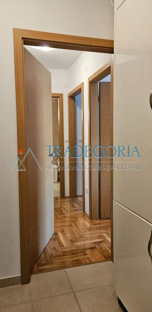 Prodaja, dvosoban stan, 76m², Bar, Crna Gora