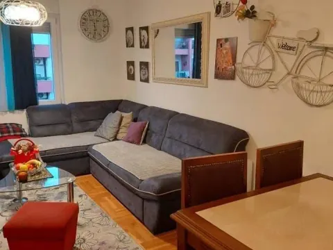 Sale, one bedroom apartment, 51m², Tuški Put, Podgorica - image 3