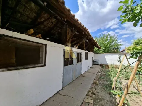Prodaja, kuća, 192m², Novi Bečej, Zrenjanin - image 5