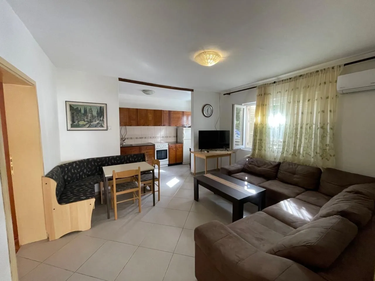 Rent, house, 100m², Murtovina, Podgorica