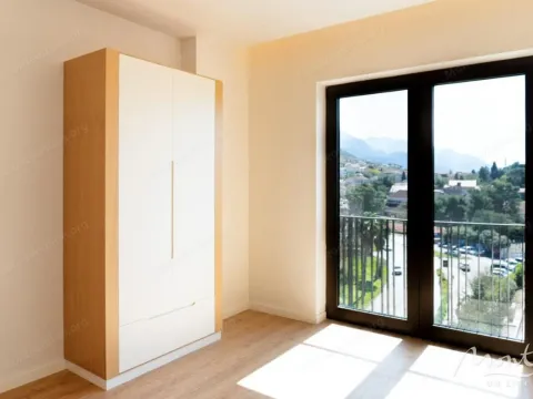 Prodaja, dvosoban stan, 88m², Porto Montenegro, Tivat - image 9