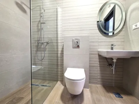 Prodaja, dvosoban stan, 77m², Zagorič, Podgorica - image 10