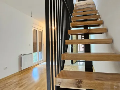 Prodaja, jednosoban stan, 53m², Centar, Kolašin - image 3