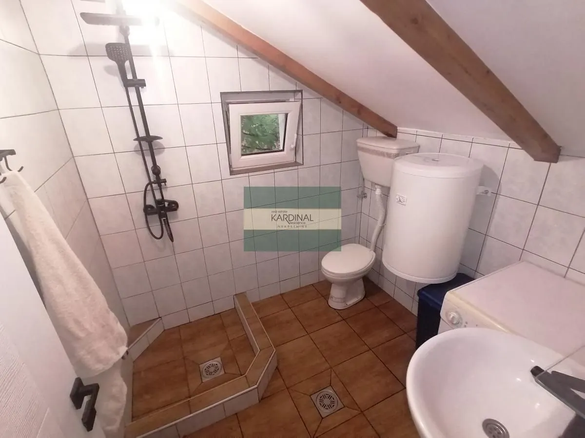 Prodaja, kuća, 92m², Sremska Kamenica, Petrovaradin