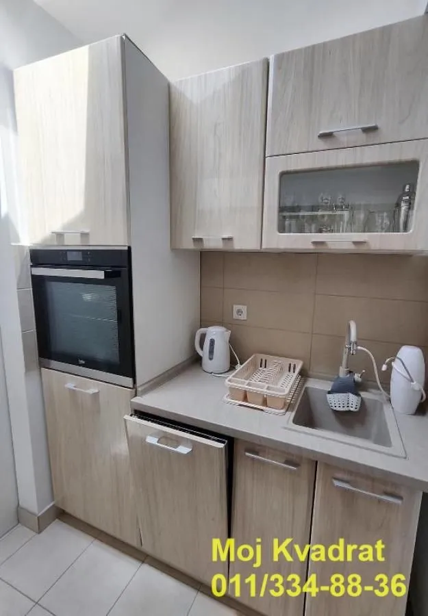 Prodaja, dvosoban stan, 63m², Šumice, Beograd