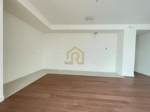 Izdavanje, stan, 181m², Savski Venac, Beograd - image 7