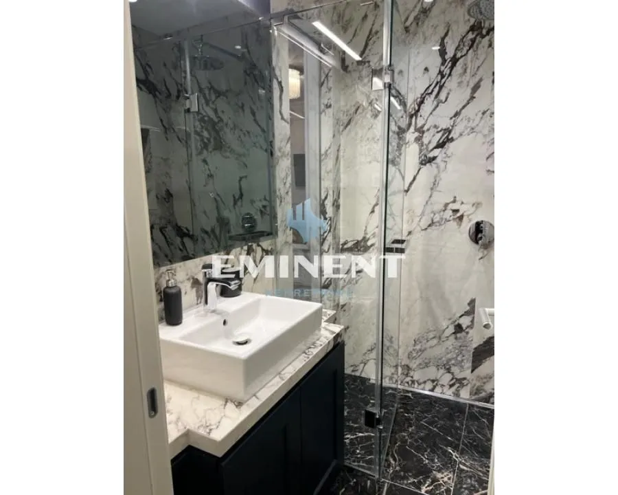 Rent, four bedroom apartment, 125m², Čubura, Beograd