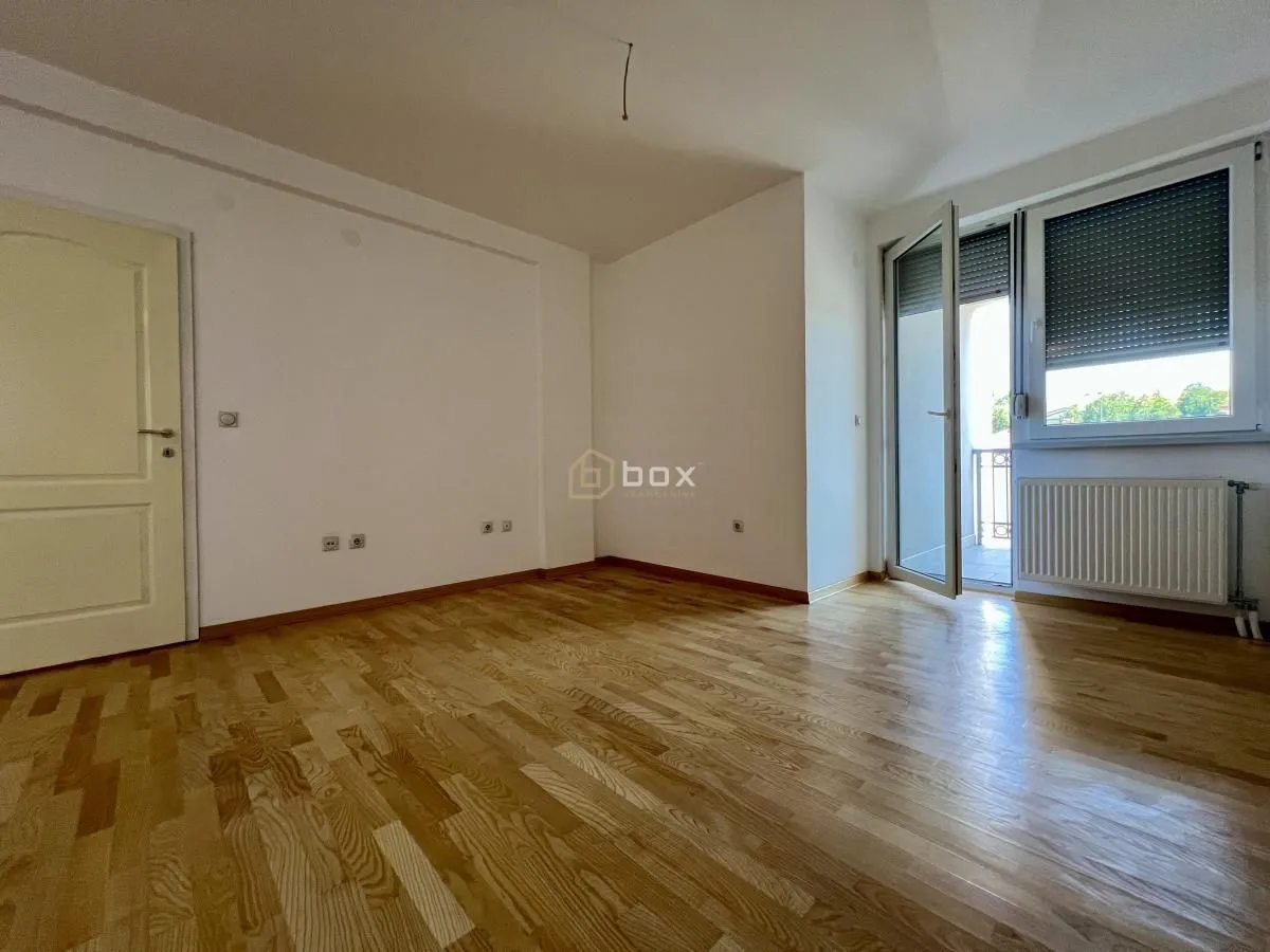 Rent, office space, 62m², Centar, Niš