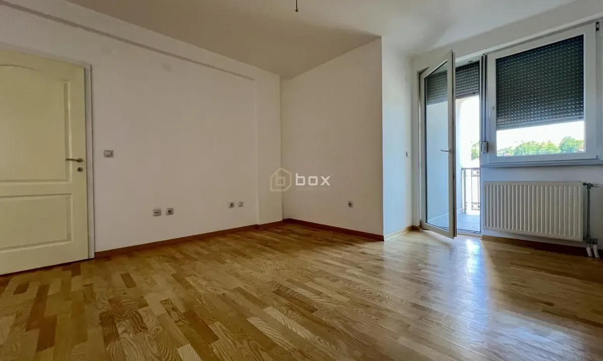 Izdavanje, dvosoban stan, 62m², Centar, Niš