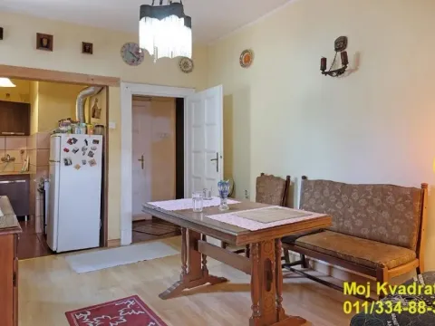 Prodaja, trosoban stan, 88m², Stari Grad, Beograd - image 9