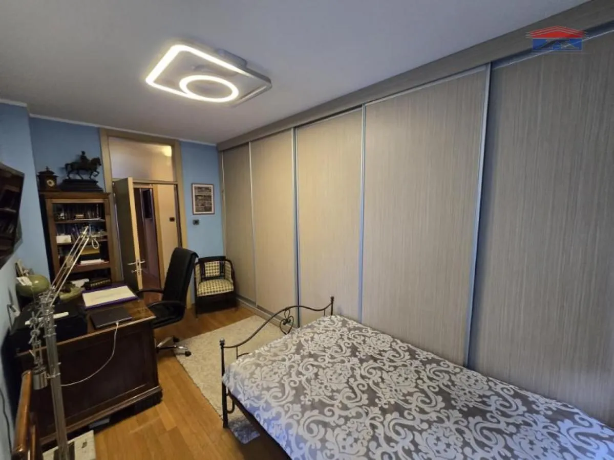 Sale, four bedroom apartment, 131m², Centar, Novi Sad