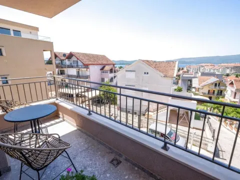 Prodaja, trosoban stan, 77m², Kalimanj, Tivat - image 4