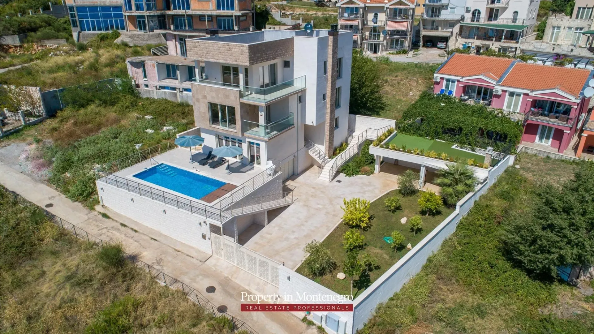 Sale, house, 400m², Bečići, Budva