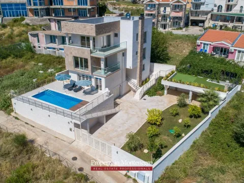 Sale, house, 400m², Bečići, Budva - image 46