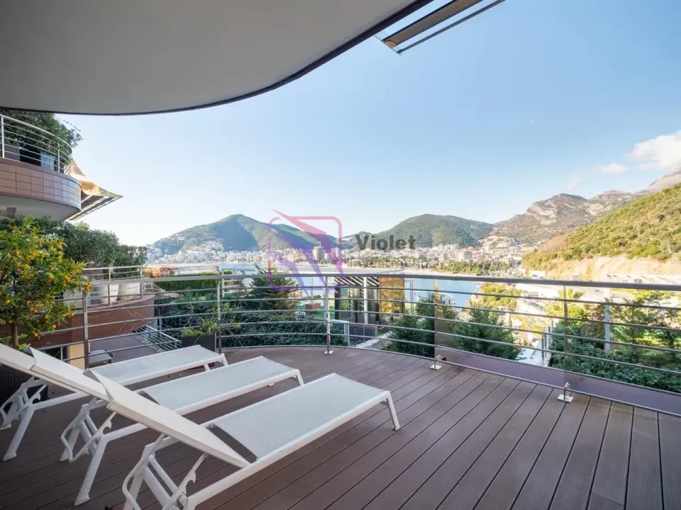 Sale, two bedroom apartment, 156m², Dukley Gardens, Budva