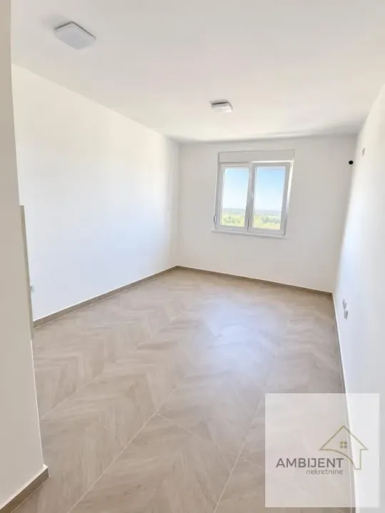 Prodaja, garsonjera, 22m², Centar, Inđija