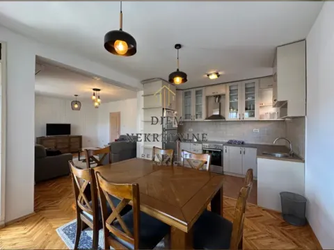 Izdavanje, dvosoban stan, 108m², Stari Aerodrom, Podgorica - image 8