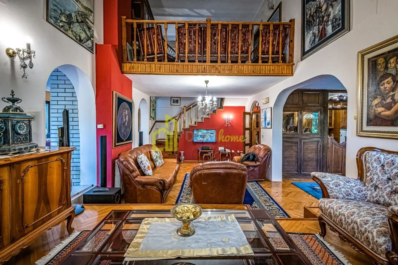 Sale, house, 280m², Masline, Podgorica