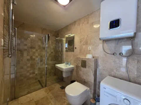 Sale, one bedroom apartment, 74m², Pržno, Budva - image 11