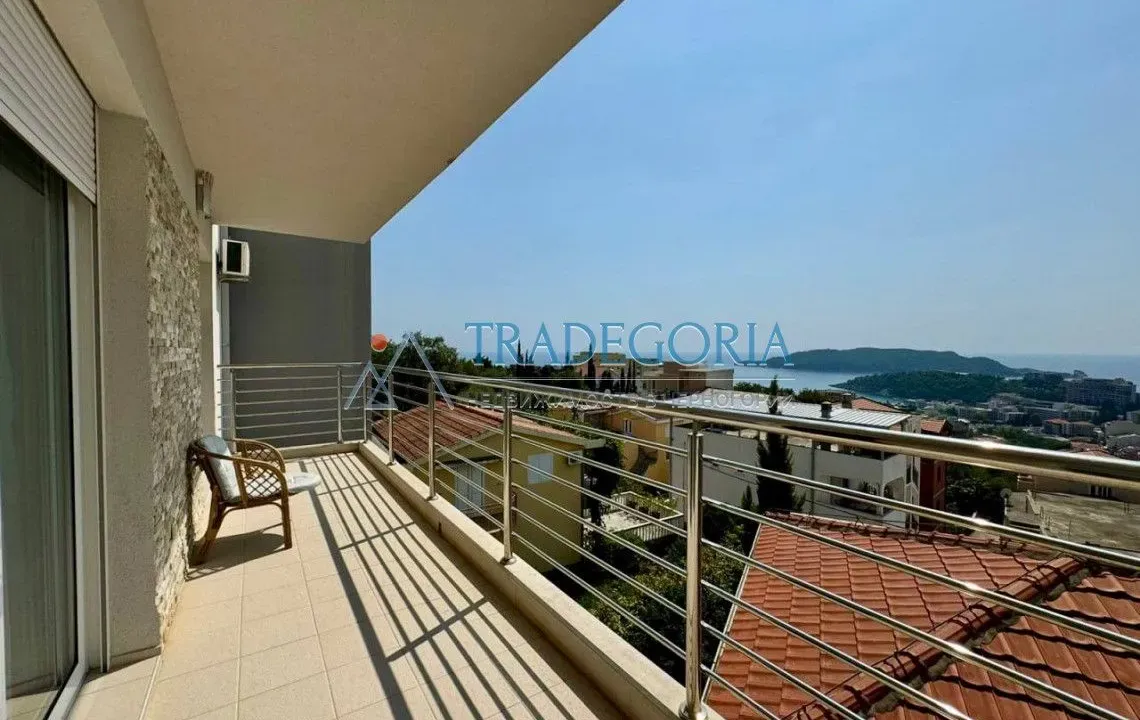 Prodaja, dvosoban stan, 98m², Bečići, Budva