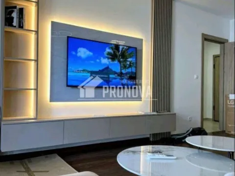 Izdavanje, dvosoban stan, 70m², Master Kvart, Podgorica - image 3