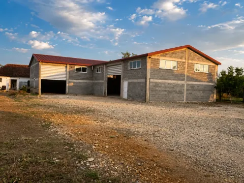 Rent, office space, 350m², Zeta, Podgorica - image 2