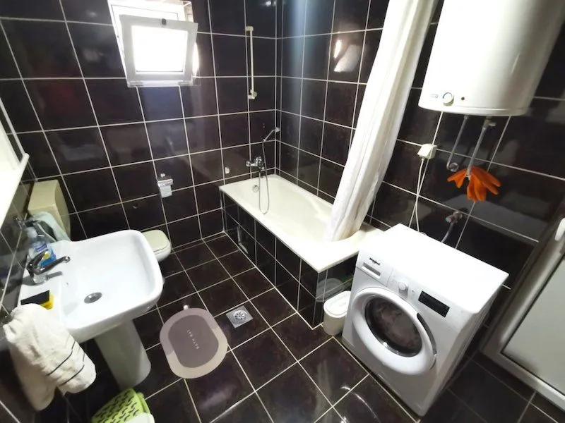Sale, house, 489m², Zagorič, Podgorica