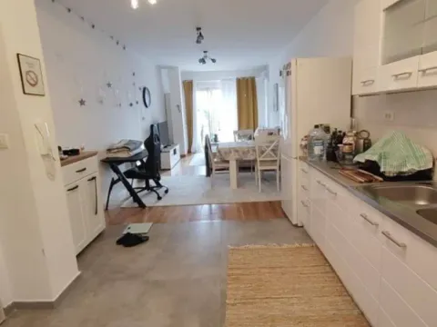 Sale, one bedroom apartment, 58m², Rafailovići, Budva - image 7