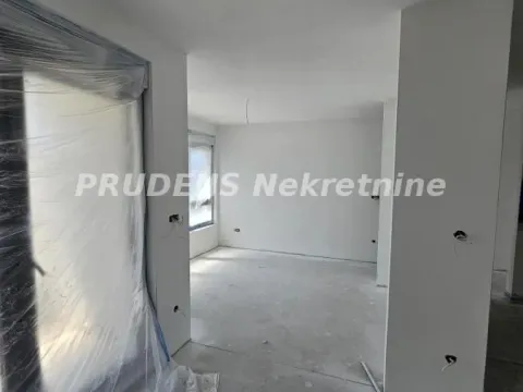 Prodaja, dvosoban stan, 53m², Banovo Brdo, Beograd - image 9