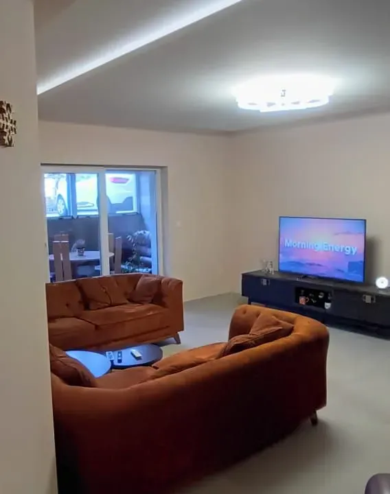 Prodaja, dvosoban stan, 75m², Momišići, Podgorica