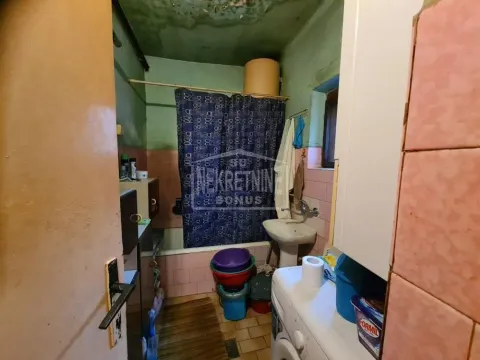 Prodaja, dvosoban stan, 53m², Centar, Subotica - image 7