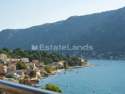 Sale, two bedroom apartment, 85m², Dobrota, Kotor - image 13