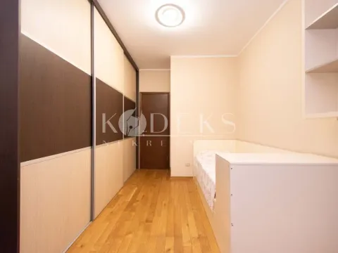 Izdavanje, dvosoban stan, 66m², 1 maj, Podgorica - image 7
