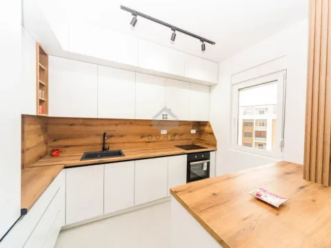 Izdavanje, jednosoban stan, 50m², Zabjelo, Podgorica - image 5