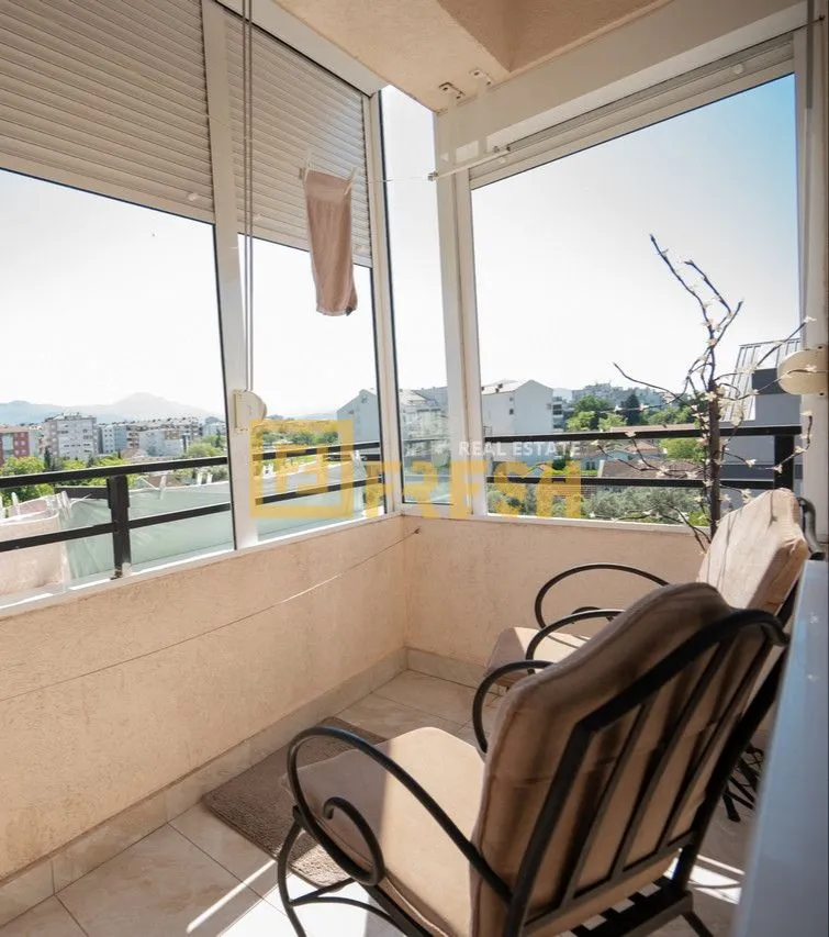 Prodaja, četvorosoban stan, 154m², Zabjelo, Podgorica