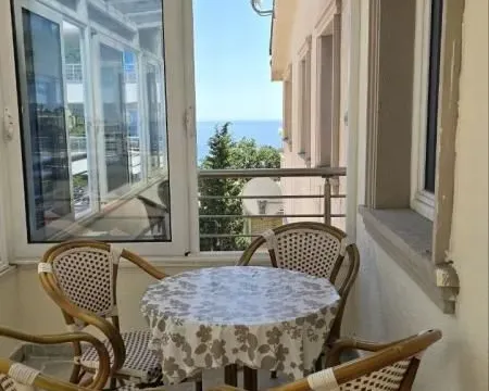 Sale, two bedroom apartment, 74m², Petrovac, Budva - image 1