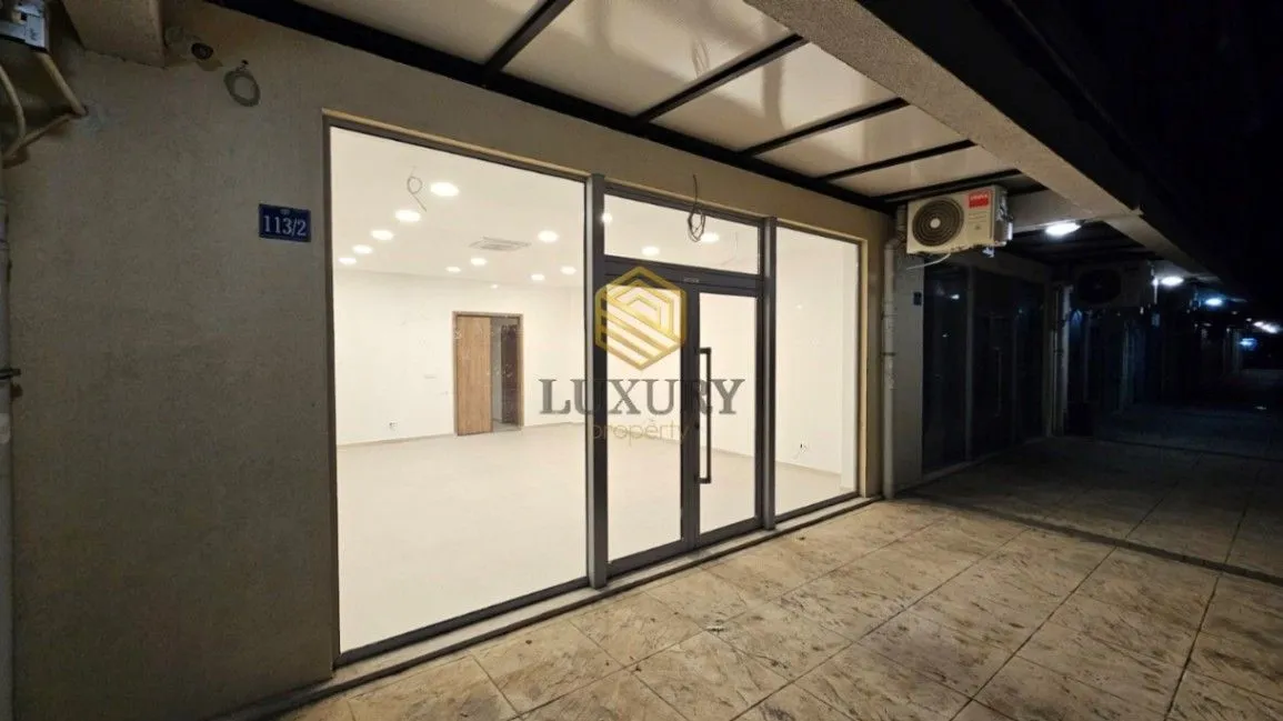 Rent, office space, 46m², Pobrežje, Podgorica