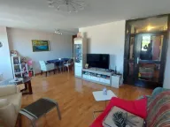 Prodaja, trosoban stan, 105m², Blok 5, Podgorica - image 1